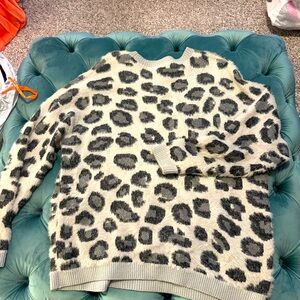 Leopard sweater